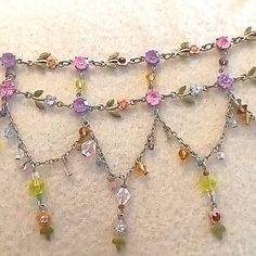 Colorful Beads Dangle Necklaces, Colorful Beads Dangle Necklace In Metal, Flower Bead Necklace, Beaded Jewelry Necklaces, Necklace Ideas, Shades Of Pink, Beaded Flowers, Number 1