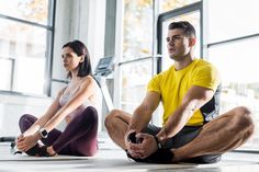 7 Stretches You Need To Be Doing Daily - Info-Xpress Workplace Wellness, Sports Activities, Free Money, Career, Stock Photos, How To Plan, Sports