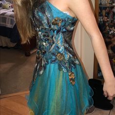 Sherri Hill Dress Size 2 I’m 106 Pounds And Is A Little Too Small For Me I’m 5’3 Beautiful Dress! Never Worn Still Has The Tags On It Sherri Hill Dress, Sherri Hill Dresses, Sherri Hill, Prom Party, Prom Party Dresses, Beautiful Dress, Blue Gold, Beautiful Dresses, Party Dress