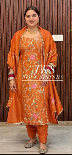 Lace Work On Plain Suit, Marriage Suits Women, A Line Suits Indian, Bridal Salwar Suits Wedding, Orange Suits Punjabi, Punjabi Outfits Wedding, Ladies Suit Design, Bridal Suits Punjabi