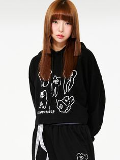 This cropped hoodie is adorned with cute teeth graphic print. It's cut from cotton terry that's ideal for daily wardrobe except hot summer.- Drawstring hooded neck- Graphic print on front- Drop shoulder- Ribbed cuffs- Point logo label at side- Cropped length Black Cropped Hoodie With Drawstring Hood, Black Cropped Hoodie For Streetwear, Casual Black Cropped Hoodie, Trendy Cropped Top With Drawstring Hood, Black Cropped Sweatshirt For Streetwear, Trendy Black Cropped Sweatshirt, Cropped Hoodie For Streetwear With Relaxed Fit, Graphic Print Cropped Cotton Sweatshirt, Cropped Cotton Sweatshirt With Graphic Print