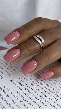 Milky Pink Nails, Short Classy Nails, Summer Nail Colors, Milky Pink, Casual Nails, Work Nails, Cute Gel Nails, Short Acrylic Nails Designs, Nails 2024