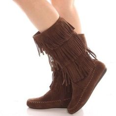 Candice-48 Women's Sassy 3 Layer Fringe Moccasin Flat Boots Brand: Forever New Without Box Brown Size 5.5 Fit: True To Size -Material: Faux Suede -Western Fringe Style Look -Stitching Detail -Side Zipper Access -3 Layer Fringe -Shaft Hits Mid-Calf Any Questions, Please Ask. Pet/ Smoke Free Environment. Thanks For Looking :)) Moccasins Boots, Winter Moccasins With Round Toe, Fall Suede Moccasins, Casual Suede Moccasins With Fringe, Brown Suede Moccasins With Fringe, Bohemian Suede Fringe Boots, Suede Tassel Slip-on Moccasins, Minnetonka Fringe Boots, Fringe Moccasins