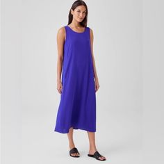 New With Tag Color: Blue Violet Simple And Elegant. An Effortless Scoop Neck Dress Teaturing Pockets And Princess Seams. In Our Signature Silk Georgette Crepe, Perfect Day Or Night. Style No. F3gc1-D5130 Close At The Shoulders, Wider At The Hem. A Silhouette That Fits The Body With Ease Scoop Neck, Sleeveless. Princess Seams With On-Seam Pockets Light, Fluid And Versatile. Silk With A Subtly Textured Matte Surface That We've Counted On Since 1999. Machine Wash Cold. Made In China. 100% Silk Chic Blue Viscose Midi Dress, Chic Blue Viscose Maxi Dress, Blue Unlined Summer Dress, Unlined Blue Summer Dress, Blue Viscose Midi Dress, Blue Viscose Maxi Dress For Summer, Casual Blue Maxi Dress In Viscose, Casual Blue Viscose Maxi Dress, Blue Knee-length Slip Dress For Spring