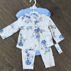 9 Months Brand New Winter Matching Cotton Set, Cotton Coming Home Outfit Set With Long Sleeves, Cotton Long Sleeve Coming Home Outfit Set, Fitted Cotton Sets For Coming Home, Cotton Fitted Coming Home Outfit Sets, Blue Playtime Sets For Fall, Hoodie Pants, Matching Sets, New Color