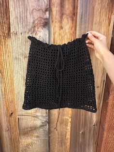 Form fitting black mesh skirt 🍓 This piece fits as a XS/S, there is a long string to adjust to your waist size  About 13" tall and 15" wide, waist is about 31" For size in the video I am  5'4" 118 LB Please note that crochet items are handmade and may have imperfections. Please hand wash and lay flat to dry 🧼 🫧 Crochet Skirt Beach, Crochet Mesh Skirt, Black Mesh Skirt, Skirt Coverup, Boho Fashion Summer, Boho Scarfs, Redwood City, Wrap Around Skirt, Beach Skirt