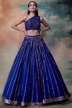 Vani Vats, Baju Kahwin, Crop Top Lehenga, Indian Outfits Lehenga, Wedding Lehenga Designs, Designer Bridal Lehenga