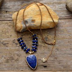 The Handmade Lapis Lazuli Pendant Beaded Necklace Looks Beautiful 🥰 You will get lots of compliments 💖. Treat yourself 🎁 or someone special. Lapis Lazuli brings out your inner priestess, heightens inner-vison and deepens wisdom. It benefits the Throat Chakra with communication and expression of creativity - feeling comfortable to express your feelings - Artistically Inspired. It benefits the Third Eye Chakra with higher intuition, perception, awareness and consciousness. It brings the qualiti The Throat Chakra, Lapis Pendant, Lapis Lazuli Pendant, Lapis Lazuli Necklace, Lapis Lazuli Beads, Natural Stones Necklace, Necklace Heart, Throat Chakra, Beaded Choker Necklace