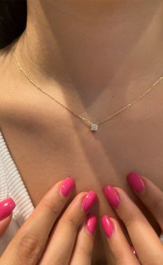 Diamond Small Necklace, Floating Diamond Necklace, Royalty Fashion, Dainty Diamond Necklace, Chain Diamond, Solitaire Necklace, Small Necklace, Diamond Solitaire Necklace, Solitaire Necklaces