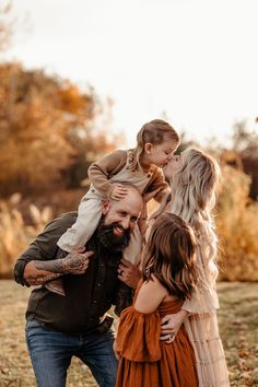 Western Family, Fall Minis, Faith Photography, Fall Photo Shoot Outfits