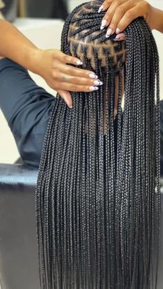 Braids Styling, Feed In Braids Hairstyles, African Hair Braiding Styles, Box Braids Hairstyles For Black Women, Braided Cornrow Hairstyles, Cute Box Braids Hairstyles, Protective Hairstyles Braids