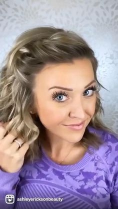 Gala Short Hairstyles, Cute Short Hairdos For Women, Hairstyles That Don't Pull Hairline, Long Bob Styling Tutorials, Business Short Hairstyles, Cute Hair Dos For Medium Hair, Styling A Bob Easy Hairstyles, Shirt Hair Dos Hairstyles, Hair Ideas For Short Hair With Bangs