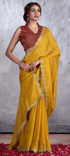 Yellow color Saree in Chiffon fabric with Bandhej, Embroidered, Sequence, Thread work Reception Saree, Engagement Reception, Reception Lehenga, Waist Chain, Thread Work, Blouse Length, Yellow Fashion, Saree Blouse, Yellow Color