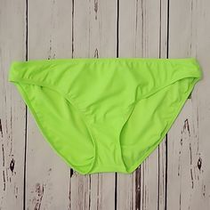 Brand With Tag Brand: Breaking Waves Summer Hygienic Liner Still On Please Refer To Photos Smoke Free/Pet Free Top Rated Seller Fast Shipper Bundle & Save Send Me An Offer Swimwear Green, High Neck Swim Top, Breaking Waves, High Waisted Swim Bottoms, Neon Bikinis, Top Rated, Pet, Green