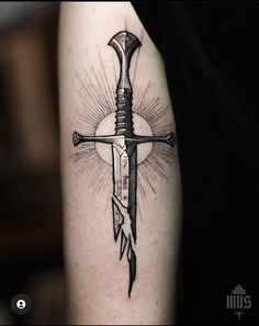 Swords Stomach Tattoo, Unique Black Tattoos, Tattoo Swords Men, I Am No Man Tattoo, Germanic Tattoos, Anduril Tattoo, Excalibur Tattoo, Warrior Tattoos For Men, Midevil Tattoos