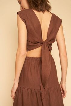 Valentina Top in Chocolate Linen · Whimsy & Row ~ Sustainable Clothing & Lifestyle Brand Flirty Tops, Linen Collection, Slow Fashion Brands, Downtown Los Angeles, Denim Short, Summer Staples, Linen Top, Sustainable Clothing, Comfy Fits