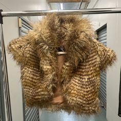 Chic Faux Fur To Add The Animal To Your Outfit. Small, High Neck Vest Like Jacket. Brown Fitted Faux Fur Outerwear, Faux Fur Coat, Faux Fur, High Neck, Jackets & Coats, Jackets For Women, Women Shopping, Color