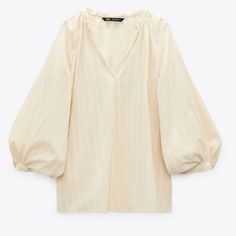 Great Lightweight Top. Pit To Pit 19". Length 27". Zara Beige V-neck Top, Beige V-neck Top By Zara, Zara Beige V-neck Blouse, Cream Cotton V-neck Blouse, Beige Cotton V-neck Blouse, Zara Cotton V-neck Blouse, Zara Beige Cotton Blouse, Zara Long Sleeve Tops For Daywear, Cream Long Sleeve Summer Tops