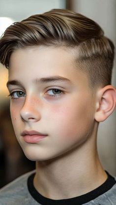 Barber Haircut, Boys Haircuts, Haircuts With Bangs, Daily Habits, Boy Hairstyles, Kids Pictures, Hey There, Hair Cut