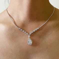 Brand New 2ct Diamond Women's Oval Necklace 18k White Gold Plated Sterling Silver Genuine 2ct Lab Created Diamonds Measurements: Chain Length - Adjustable From 16" - 22" 1.7" X .6" Retail Price $300 Buy With Confidence From Top Rated Seller W/ A 99%+ Feedback Rating! A0093 (Id-573-) Diamond Teardrop Necklace, Teardrop Necklace With Elegant Design In Fine Jewelry Style, Teardrop Fine Jewelry Necklace With Elegant Design, Fine Jewelry Teardrop Necklace With Elegant Design, Teardrop Shaped Fine Jewelry Necklace With Elegant Design, Elegant Teardrop Fine Jewelry Necklace, Classic Pear-shaped Bridal Necklace Gift, Classic Pear-shaped Bridal Necklace, Pear-shaped Sparkling Stone Necklaces For Gifts