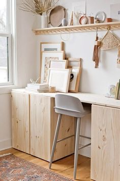 a desk with a chair next to it and the words how to make a diy standing desk