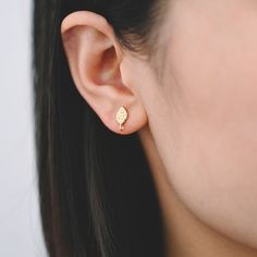 Material: 18K gold plated brass, color not easily tarnish, lead nickel free Size: 10x6mm, loop size 1.2mm approx.  Color: gold  Quantity: 10pcs=5 pairs This listing is for ear backs to match: https://www.etsy.com/shop/Nbeads?ref=seller-platform-mcnav&search_query=ear+back More gold findings here: https://www.etsy.com/shop/Nbeads?ref=seller-platform-mcnav&search_query=gold+plated Gold Teardrop Nickel-free Cartilage Earrings, Gold Teardrop Cartilage Earrings, Gold Teardrop Cartilage Earrings As Gift, Gold Teardrop Cartilage Earrings With Ear Wire, Gold Teardrop Single Cartilage Earring, Gold Teardrop Cartilage Single Earring, Dainty Gold Teardrop Huggie Earrings, Gold Teardrop Huggie Earrings With Ear Wire, Threader Earrings