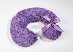 Soothe achy tired muscles with the calming Lavender scent and moist warmth of our Neck Pillow. The ultimate relaxation treat. Heat in the microwave or tumble dryer; or chill in the freezer! Approximately 14" diameter and weighing approximately 10 ounces, the ultra-soft cover can be removed and thrown into the wash. Best Neck Pillow, Sore Neck, Lavender Spa, Neck Pillows, Moist Heat, Stiff Neck, Neck And Shoulder Pain, Mackinac Island, Shoulder Pain