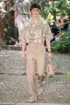 Ruin Garden, Menswear Runway, Male Fashion Trends, Mens Fashion Week, Fashion Man, Men Fashion Casual Outfits, Menswear Collection, Indiana Jones, Fashion Show Collection