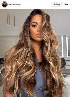 Hair With Lowlights Brown, Coloring Brown Hair, Highlights And Lowlights Brown Hair, Fall Brunette Hair Color, Supermodel Hair, Balayage Straight, Rambut Brunette, Dark Brunette Hair, Hair Color Caramel