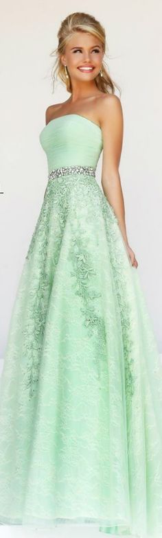 فستان سهرة, Grad Dresses, Sherri Hill, Gorgeous Gowns, Beautiful Gowns, Dance Dresses, Fancy Dresses, Dream Dress, Quinceanera