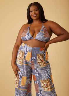 This bralette is crafted from printed pliss�-satin that keeps in toe with the resort trendiness that we love as worn as a three-piece moment with an open-front shirt and straight-leg pants. Summer Triangle Top Crop Top For Loungewear, Summer Triangle Crop Top For Loungewear, Summer Loungewear Triangle Crop Top, Chic Printed Crop Top For Vacation, Chic Cropped Sets For Vacation, Cropped Beach Sets For Spring, Cropped Beach Sets For Summer, Cropped Beachwear Set For Spring, Chic Printed Beach Sets