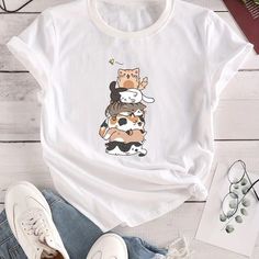 Stylish and Casual: Women's Cat Print Crew Neck T-Shirt - A Must-Have Summer Cotton Shirt With Cat Design, Kawaii Crew Neck Summer Tops, Trendy Spring Top With Cat Design, Relaxed Fit Graphic Tee With Cat Design, Summer Cotton T-shirt With Cat Print, Trendy Cat Print Summer Tops, Trendy Cat Print Tops For Summer, Trendy Summer Tops With Cat Print, Casual Summer Shirt With Cat Design