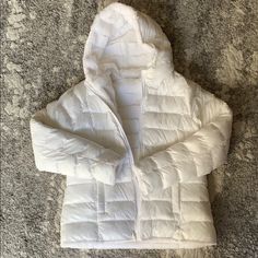 White Puffer Jacket Inside Fur Super Cozy! Never Worn White Puffer Jacket, White Puffer, White Jacket, Puffer Jacket, Puffer, Color White, Jackets & Coats, Jackets For Women, New York