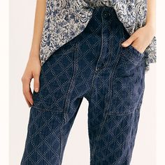 Quilt Stitched Thick Denim, Just Love These. Let Me Know About A Size Xs Slouchy Jeans, Jeans Free People, Jean Color, Free People Store, Relaxed Jeans, Quilt Stitching, Free People Jeans, Small Waist, Contrast Stitch