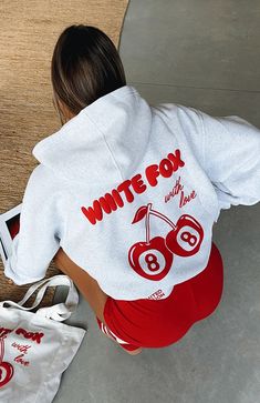 Cherry White Fox Hoodie, Hoodie And Shorts Set, White Fox Cherry Hoodie, Comfort Hoodie Brand, Brand Hoodie Design, Clothes Christmas Wishlist, Whitefox Boutique Hoodie, White Fox Sweat Set, White Fox Hoodie Aesthetic