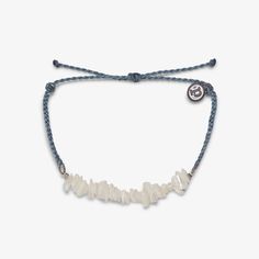 Pura Vida MOP Shell Chip Smoke Blue Chip Bracelet, Preppy Jewelry, Pura Vida Bracelets, Sea Inspired, Chip Beads, Pearl Shell, Shell Beads, Chain Choker, Braided Bracelets