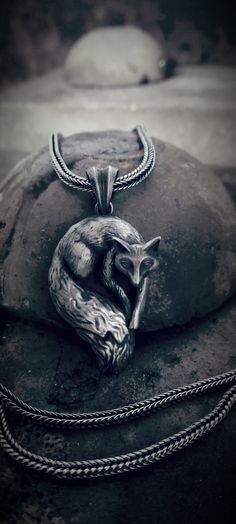 Fox Silver Necklace, 925k Sterling Silver Handmade Jewelry, Spirit Animal Necklace, Smart Fox Silver Pendant Gift for Men Women  💥Item Details * Gender: Male / Female * Material: 925 Sterling Silver * Pendant Weight: 8 - 9 Grams * Pendant Diameter : 3.20cm x 1.50cm ( 1.26inc x 0.60inc ) * All our products are handmade and weights may vary  (-) 1,00 gram * Chain Length: 18,20,22,24,26,28 Inches ( Contact me if you are expecting to buy another chain  ) Discover unique designs, handcrafted by 7S' s artisans. Artistic hands have added a special spirit to the details. You will find traditional and contemporary styles designed to delight those seeking something different. Handcrafted, Each Gold Plated and 925k Sterling Silver Necklace is a unique piece that is professionally and individually cr Fox Necklace, Fox Jewelry, Foxes Necklace, Fox Pendant, Silver Handmade Jewelry, Animal Necklace, Sterling Silver Jewelry Handmade, Pet Necklace, Copper Necklace