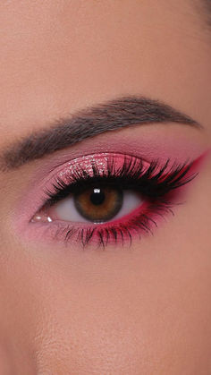 Pink Rave Makeup, Eye Makeup Images, Pretty Eye Makeup, Pink Eye Makeup