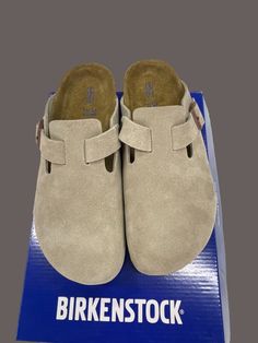 Comfortable sole for any occasion Condition: Brand new Color: taupe Size: 38/39/40/41 Shoes are suitable for both men and women, but please pay attention to the size Boston Soft Footbed, Taupe Shoes, Mens Clogs, Sneakers Athletic, Sneakers Men Fashion, 11 11, Natural Leather, Sock Shoes, 12 12