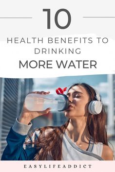 Staying hydrated is important and it benefits us in more ways than you might think! Here are just a few reasons to make sure you’re drinking enough water! Drinking More Water, Drinking Enough Water, Benefits Of Drinking Water, Internal Organs, Working Mom Tips, Lack Of Energy, Running For Beginners, Drink More Water, More Water