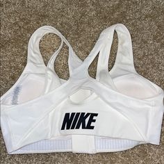 Never Worn, Removable Padding, Tag Removed Zip Up Sports Bra, Nike Zip Up, Nike Sports Bra, White Nike, Nike White, White Nikes, Women's Intimates, Nike Women, White Black