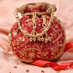 Red potli bag Red Bridal Lehenga, Small Hand Bags, Bride Bag, Potli Bag, Pumpkin Patch Outfit, Bridal Handbags, Wedding Planning Decor, Bridal Purse, Ethnic Bag