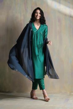 Emerald Green High Slit Kurta Set | Chanderi Kurta Set | Kurta Set with Dupatta Sleeveless Kurta, Flared Palazzo, Chanderi Dupatta, Sustainable Clothing Brands, Circular Mirror, Palazzo Set, Blue Mirror, Blue Mirrors, Mirror Work