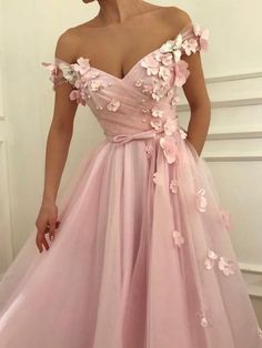 Neckline: Off-the-ShoulderSilhouette: A-Line/PrincessBuilt-in Bra: YesSleeve: SleevelessWaist: NaturalBack Style: OtherHemline/Train: Floor-Length Prom Dresses Long Tulle, Flower Prom Dress, Prom Dresses Long Pink, Formal Ball Gown, Pink Prom Dress, Pink Prom, Prom Dresses Online, Dresses Elegant, Tulle Prom Dress