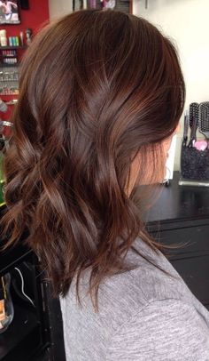 Milk Chocolate Hair Color, Milk Chocolate Hair, Auburn Balayage, Brunette Ombre, Brunette Bob, Hair Color Chocolate, Hair Color Caramel, 2019 Style