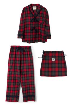 Our Antonella pyjama set in red tartan is comfortingly classic, with a contemporary twist in the bow details. • Top and bottoms • Matching storage bag included • Matching eye mask available • Button-down front • Chest pocket • Elasticated waist with functional tie • 100% organic cotton • Designed in London MODEL INFO: Model 1 is 5'10 and is wearing a UK 8. The Holiday Movie, London Models, Reversible Tote Bag, Checked Scarf, Reversible Tote, Hooded Scarf, Christmas Outfits, Striped Scarves, Red Tartan