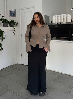 Jodie Maxi Skirt Black Bodycon Skirt Outfit Aesthetic, Skirts Long Outfits, Outfits W Long Skirts, Cold Rainy Date Night Outfit, Hostess Restaurant Outfit, Casual Black Maxi Skirt Outfit, Fits With Long Skirts, Maxi Skirt Cardigan Outfit, Style A Long Black Skirt