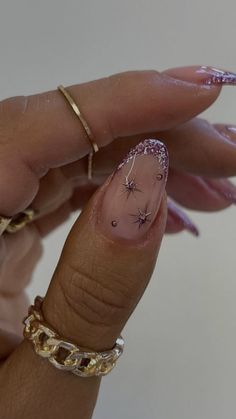 21st Birthday Nails, Nye Nails, Birthday Nail Designs, New Years Nail Designs, New Years Eve Nails, Unghie Nail Art, Nagellack Trends, Pink Nail, Sparkly Nails