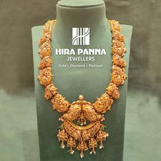 Gold 22k Net Weight 127.72 grams Gross Weight 129.88 grams Stones Used Color Stone Ruby Pota : 1.65Ct Antique Gold Jewelry Indian, Beautiful Gold Necklaces, Pearl Necklace Designs, Bridal Diamond Jewellery, Antique Gold Jewelry