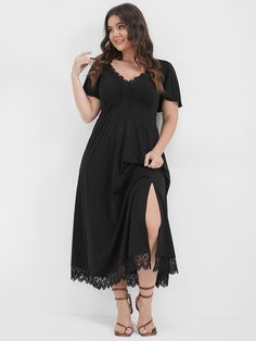 Plus Size Bridal Dresses, Plus Size Bridal, Ditsy Floral Dress, Split Maxi Dress, Plus Size Clothing For Women, Necklines For Dresses, Knee Dress, Midi Dress With Sleeves, Date Outfits